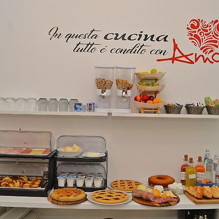 Hotiday Room Collection - Lecce Gianmarti Suite Bagian luar foto